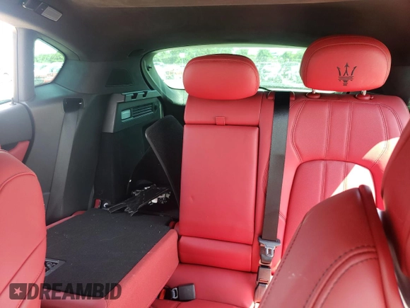 2022 Maserati Levante Modena S with VIN ZN661ZUM9NX400466, listed as a Copart auction lot 68132364 with Not Provided miles and Salvage Title. Bid and sale history available at carsss.com. Image 10.