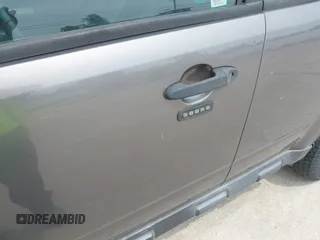 2010 Ford Escape XLT с VIN 1FMCU9DG1AKD06848, выставлен на аукционе IAAI как лот 42409555 с пробегом 310 043 миль миль и . История ставок и продаж доступна на DreamBid. Изображение 17.