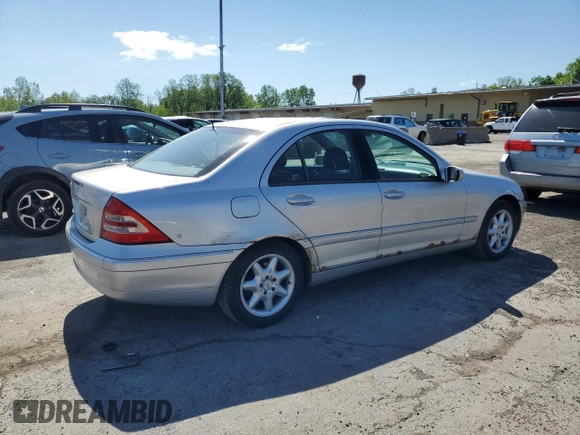 2002 Mercedes-Benz C 230/260/280/320 with VIN WDBRF61J42F284358, listed as a Copart auction lot 57496275 with 215,776 mi miles and Clean title. Bid and sale history available at DreamBid. Image 3.