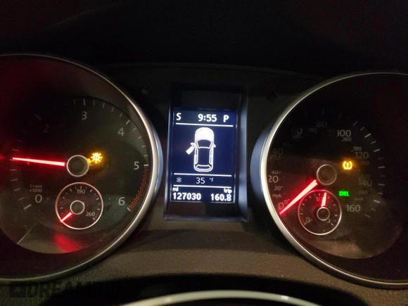 2014 Volkswagen Jetta TDI w/Sunroof & Nav with VIN 3VWPL7AJ0EM611721, listed as a Copart auction lot 86724684 with 127,030 mi miles and Salvage title. Bid and sale history available at DreamBid. Image 9.