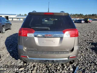 2011 GMC Terrain SLT-2 with VIN 2CTFLXE5XB6371227, listed as a Copart auction lot 81161053 with 161,610 mi miles and Salvage Title. Bid and sale history available at carsss.com. Image 6.