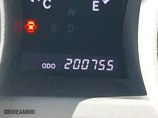 2013 Toyota Highlander with VIN 5TDZK3EH6DS127887, listed as a IAAI auction lot 40918744 with 200,755 mi miles. Bid and sale history available at carsss.com. Image 16.