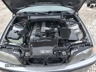 2005 BMW 3 Series 330xi with VIN WBAEW53485PN36755, listed as a Copart auction lot 85317754 with 141,818 mi miles and Salvage Title. Bid and sale history available at DreamBid. Image 11.