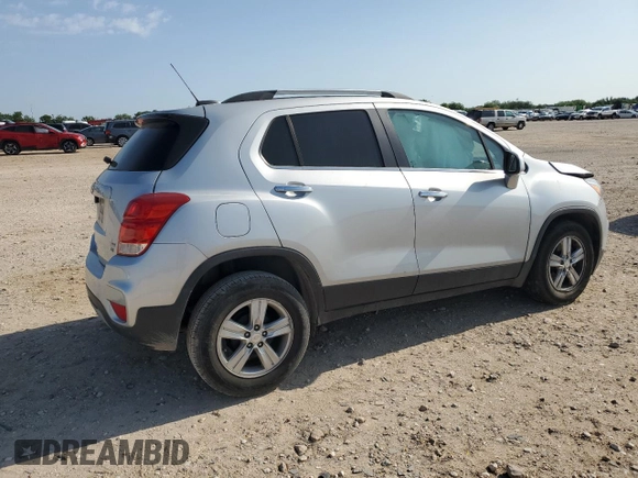 2019 Chevrolet Trax LT z VIN 3GNCJLSB6KL369470, wystawiony jako Copart lot #56122045 z przebiegiem 67 051 mil mil oraz Szkoda całkowita • Salvage title. Historia ofert i sprzedaży dostępna na DreamBid. Obrazek 3.