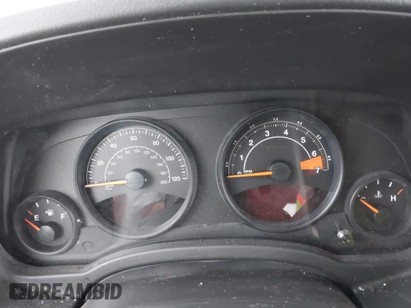 2016 Jeep Patriot Latitude with VIN 1C4NJRFB1GD655044, listed as a IAAI auction lot 42423925 with Not provided miles and . Bid and sale history available at DreamBid. Image 7.