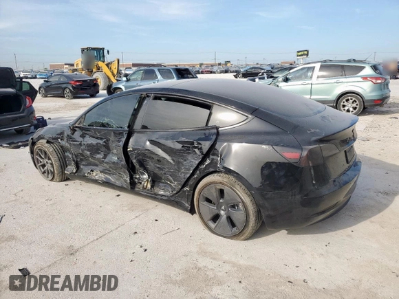 2022 Tesla Model 3 Long Range z VIN 5YJ3E1EBXNF229342, wystawiony jako Copart lot #50171085 z przebiegiem 66 009 mil mil oraz Szkoda całkowita • Salvage title. Historia ofert i sprzedaży dostępna na DreamBid. Obrazek 2.