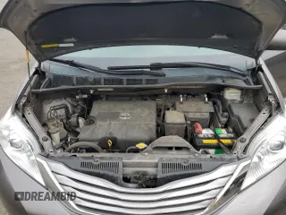 2015 Toyota Sienna Limited with VIN 5TDDK3DC4FS096402, listed as a Copart auction lot 59306665 with 117,012 mi miles and Salvage title. Bid and sale history available at DreamBid. Image 12.
