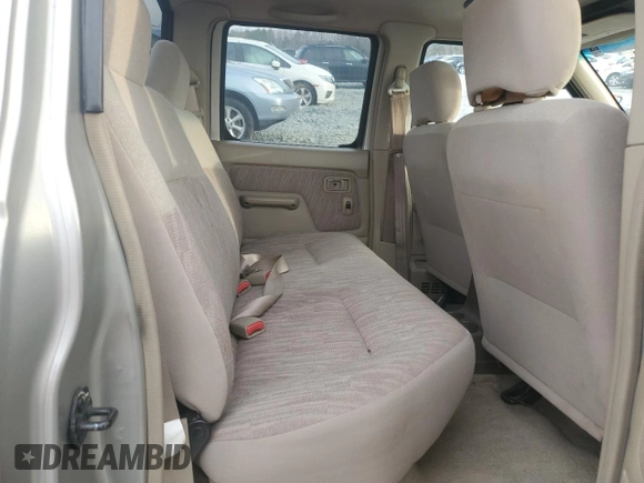 2000 Nissan Frontier XE with VIN 1N6ED27Y3YC366060, listed as a Copart auction lot 48955585 with 158,565 mi miles and Salvage title. Bid and sale history available at DreamBid. Image 11.