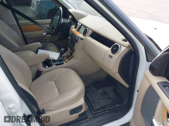 2012 Land Rover LR4 Lux with VIN SALAK2D45CA599203, listed as a IAAI auction lot 42125284 with 131,050 mi miles and . Bid and sale history available at DreamBid. Image 5.