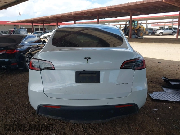 2021 Tesla Model Y Long Range with VIN 5YJYGAEE9MF254113, listed as a IAAI auction lot 42045256 with Not Provided miles. Bid and sale history available at carsss.com. Image 15.