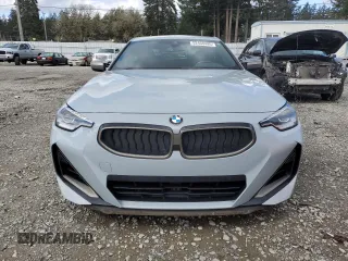 2022 BMW 2 Series M240i xDrive with VIN 3MW53CM09N8C33507, listed as a Copart auction lot 52458485 with 36,693 mi miles and Salvage title. Bid and sale history available at DreamBid. Image 5.