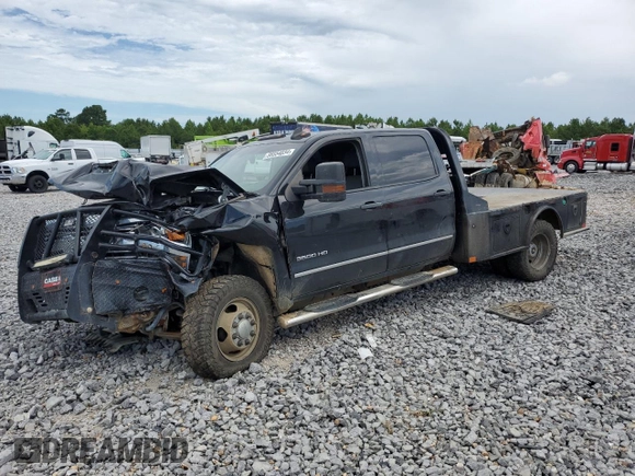 2018 Chevrolet Silverado 3500HD Work Truck with VIN 1GB4KYCY2JF227513, listed as a Copart auction lot 58554034 with 0 mi miles and Salvage Title. Bid and sale history available at carsss.com. Image 1.