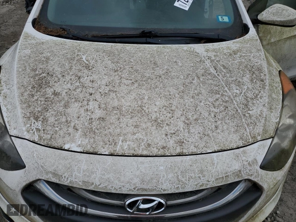 2013 Hyundai Elantra GT with VIN KMHD35LE1DU106903, listed as a Copart auction lot 72471284 with 0 mi miles and Clean Title. Bid and sale history available at carsss.com. Image 11.