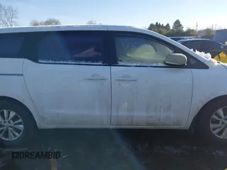 2015 Kia Sedona L with VIN KNDMA5C15F6031279, listed as a IAAI auction lot 41364859 with 149,511 mi miles. Bid and sale history available at carsss.com. Image 13.