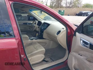 2014 Nissan Pathfinder S with VIN 5N1AR2MM2EC719481, listed as a IAAI auction lot 42041932 with 113,794 mi miles and . Bid and sale history available at DreamBid. Image 5.
