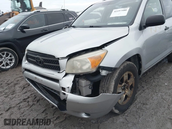 2008 Toyota RAV4 with VIN JTMBD33V985191308, listed as a IAAI auction lot 41197580 with 203,862 mi miles. Bid and sale history available at carsss.com. Image 6.
