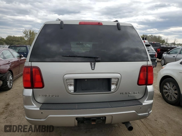 2006 Lincoln Navigator Luxury with VIN 5LMFU28596LJ14279, listed as a Copart auction lot 75733104 with 171,803 mi miles and Non Repairable. Bid and sale history available at carsss.com. Image 6.