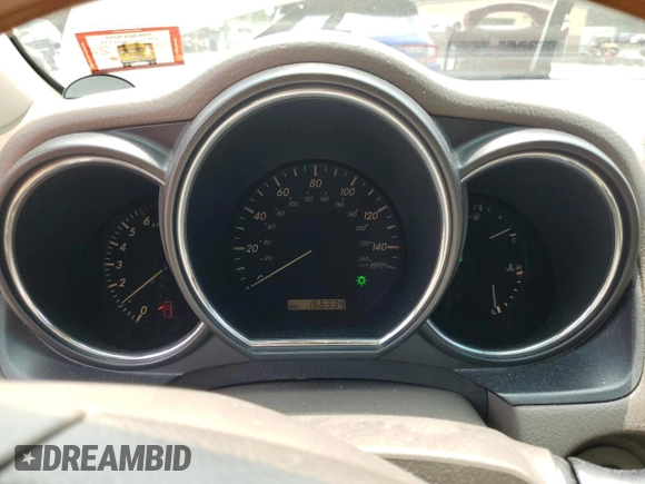 2004 Lexus RX 330 z VIN JTJGA31U840004721, wystawiony jako Copart lot #59681995 z przebiegiem 166 334 mil mil oraz Czysty tytuł • Clean title. Historia ofert i sprzedaży dostępna na DreamBid. Obrazek 9.
