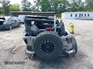 2017 Jeep Wrangler Unlimited Sport with VIN 1C4HJWDG6HL592265, listed as a IAAI auction lot 42335663 with 89,314 mi miles and . Bid and sale history available at DreamBid. Image 15.