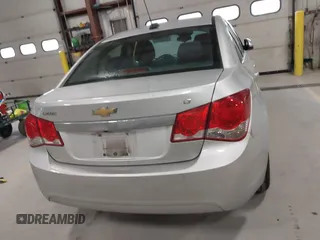 2015 Chevrolet Cruze LT with VIN 1G1PC5SB0F7106006, listed as a IAAI auction lot 41779345 with 127,532 mi miles and . Bid and sale history available at DreamBid. Image 16.