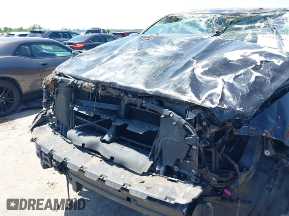 2015 Ram 1500 Tradesman z VIN 3C6JR6AT2FG563942, wystawiony jako IAAI lot #41984985 z przebiegiem 111 814 mil mil oraz . Historia ofert i sprzedaży dostępna na DreamBid. Obrazek 6.
