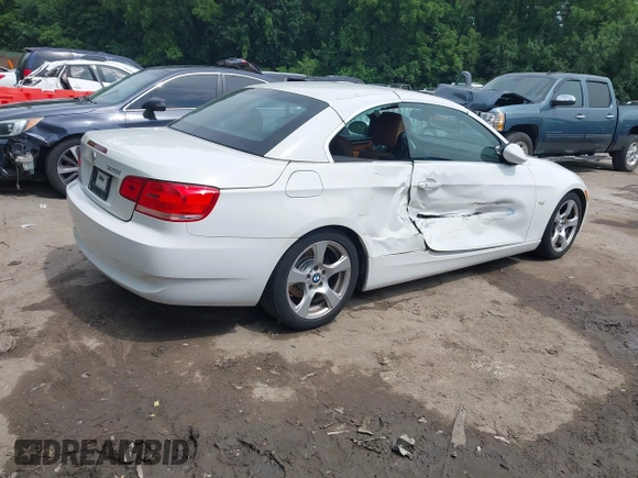 2008 BMW 3 Series 328i with VIN WBAWL13528PX20477, listed as a IAAI auction lot 42370641 with 92,112 mi miles and . Bid and sale history available at DreamBid. Image 4.
