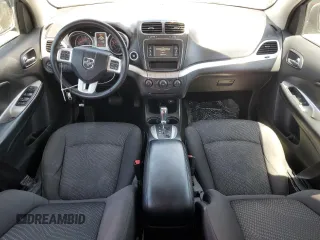 2017 Dodge Journey SXT z VIN 3C4PDCBG7HT547666, wystawiony jako Copart lot #57987875 z przebiegiem 124 484 mil mil oraz Szkoda całkowita • Salvage title. Historia ofert i sprzedaży dostępna na DreamBid. Obrazek 8.