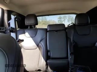 2020 Jeep Cherokee Latitude Plus с VIN 1C4PJLLB6LD545739, выставлен на аукционе Copart как лот 48554055 с пробегом 68 857 миль миль и Списание • Salvage title. История ставок и продаж доступна на DreamBid. Изображение 10.