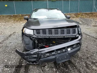 2021 Jeep Compass Trailhawk with VIN 3C4NJDDB6MT564914, listed as a Copart auction lot 49703385 with 45,547 mi miles and Salvage title. Bid and sale history available at DreamBid. Image 5.