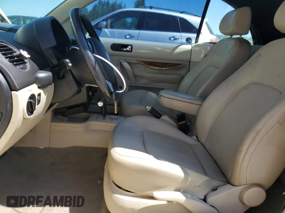 2008 Volkswagen Beetle SE with VIN 3VWRG31Y58M405978, listed as a Copart auction lot 66901035 with 142,688 mi miles and Clean title. Bid and sale history available at DreamBid. Image 7.