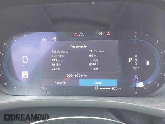 2022 Volvo XC60 Momentum z VIN YV4L12RKXN1052826, wystawiony jako IAAI lot #41869228 z przebiegiem 30 044 mil mil oraz . Historia ofert i sprzedaży dostępna na DreamBid. Obrazek 7.