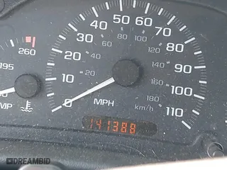 2005 Chevrolet Cavalier with VIN 1G1JC52F457200624, listed as a IAAI auction lot 41933476 with 141,388 mi miles. Bid and sale history available at carsss.com. Image 7.