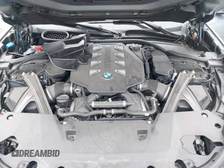 2023 BMW 7 Series 760i xDrive z VIN WBA33EJ04PCM74863, wystawiony jako IAAI lot #42298285 z przebiegiem 22 801 mil mil oraz . Historia ofert i sprzedaży dostępna na DreamBid. Obrazek 10.