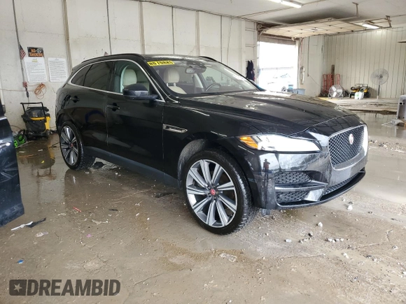 2017 Jaguar F-Pace 35t Prestige with VIN SADCK2BV7HA897310, listed as a Copart auction lot 51216445 with 154,840 mi miles and Non Repairable. Bid and sale history available at DreamBid. Image 4.