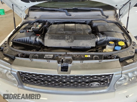 2010 Land Rover Range Rover Sport HSE Lux with VIN SALSK2D41AA250220, listed as a Copart auction lot 65560605 with 106,608 mi miles and Salvage title. Bid and sale history available at DreamBid. Image 12.