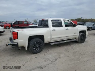 2015 Chevrolet Silverado 1500 High Country with VIN 3GCUKTEC9FG121324, listed as a Copart auction lot 77551124 with 104,037 mi miles and Salvage Title. Bid and sale history available at carsss.com. Image 3.