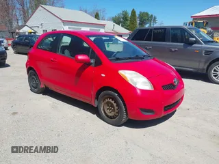 2009 Toyota Yaris with VIN JTDJT903X95251943, listed as a IAAI auction lot 42124300 with 193,503 mi miles. Bid and sale history available at carsss.com. Image 1.