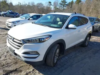 2016 Hyundai Tucson SE with VIN KM8J3CA45GU245793, listed as a IAAI auction lot 41601244 with 116,701 mi miles. Bid and sale history available at carsss.com. Image 2.