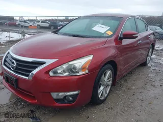 2015 Nissan Altima 2.5 S with VIN 1N4AL3AP6FC132749, listed as a IAAI auction lot 41898577 with 235,306 mi miles. Bid and sale history available at carsss.com. Image 17.