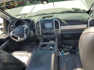 2019 Ford F-350 XL z VIN 1FT8W3BTXKEF62424, wystawiony jako Copart lot #54877605 z przebiegiem 212 716 mil mil oraz Szkoda całkowita • Salvage title. Historia ofert i sprzedaży dostępna na DreamBid. Obrazek 8.