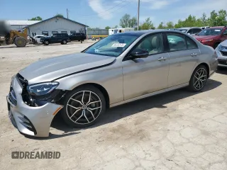 2022 Mercedes-Benz E 450 z VIN W1KZF5KB3NB079182, wystawiony jako Copart lot #56232375 z przebiegiem 15 730 mil mil oraz Szkoda całkowita • Salvage title. Historia ofert i sprzedaży dostępna na DreamBid. Obrazek 1.
