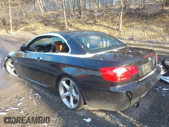 2011 BMW 3 Series 335i with VIN WBADX7C52BE743775, listed as a IAAI auction lot 41887309 with 92,555 mi miles and . Bid and sale history available at carsss.com. Image 3.