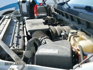 2021 Chevrolet Silverado 1500 Work Truck z VIN 1GCRYAEF5MZ211084, wystawiony jako IAAI lot #42981769 z przebiegiem 54 777 mil mil oraz . Historia ofert i sprzedaży dostępna na DreamBid. Obrazek 19.