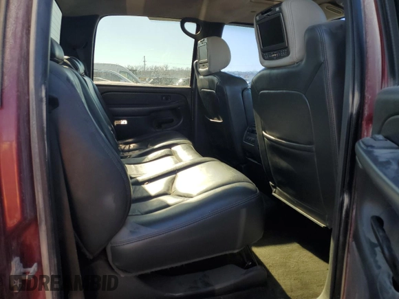 2007 GMC Sierra 2500HD SLT z VIN 1GTHK23D07F160281, wystawiony jako Copart lot #81633164 z przebiegiem 222 876 mil mil oraz Szkoda całkowita • Salvage title. Historia ofert i sprzedaży dostępna na DreamBid. Obrazek 11.