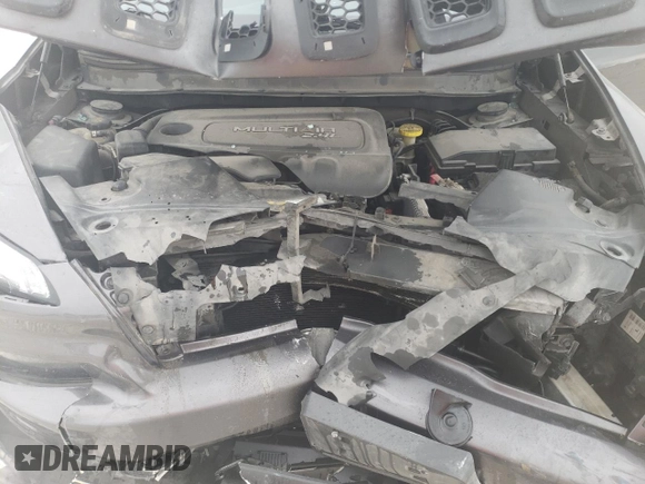 2016 Jeep Cherokee Altitude with VIN 1C4PJLAB6GW336563, listed as a Copart auction lot 47504435 with 152,479 mi miles and Salvage Title. Bid and sale history available at DreamBid. Image 14.