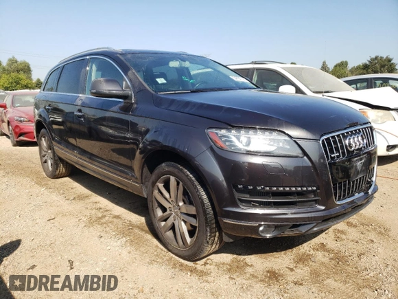 2013 Audi Q7 Premium Plus with VIN WA1LMAFE8DD011475, listed as a Copart auction lot 64720144 with 125,632 mi miles and Salvage title. Bid and sale history available at DreamBid. Image 4.