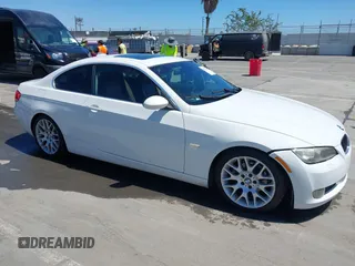 2007 BMW 3 Series 328i with VIN WBAWB33567PV73190, listed as a IAAI auction lot 42627103 with 274,188 mi miles and . Bid and sale history available at DreamBid. Image 1.