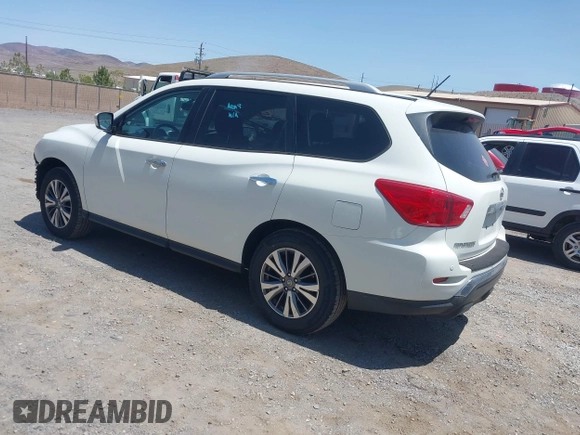 2017 Nissan Pathfinder SL with VIN 5N1DR2MM1HC636397, listed as a IAAI auction lot 42404379 with 135,858 mi miles and . Bid and sale history available at DreamBid. Image 3.