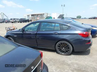 2017 BMW 5 Series 535i xDrive z VIN WBA5M4C31HD187080, wystawiony jako IAAI lot #42543064 z przebiegiem 117 325 mil mil oraz . Historia ofert i sprzedaży dostępna na DreamBid. Obrazek 14.