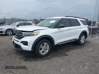 2020 Ford Explorer XLT with VIN 1FMSK7DH4LGC22642, listed as a IAAI auction lot 41932776 with 45,099 mi miles and . Bid and sale history available at carsss.com. Image 2.